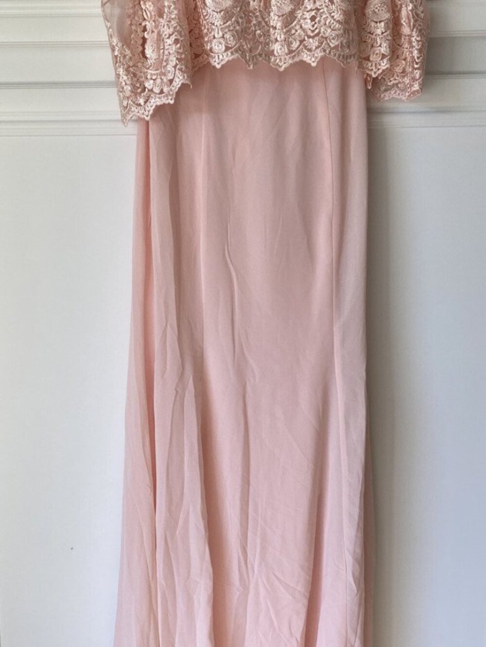 Forever 21 Soieblu Blush Embroidered Floral Off-The-Shoulder Maxi Dress Small S